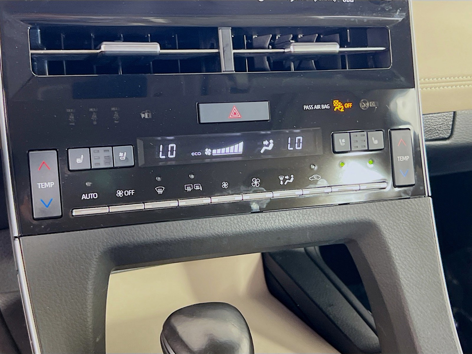 2020 Toyota Avalon - Photo 15