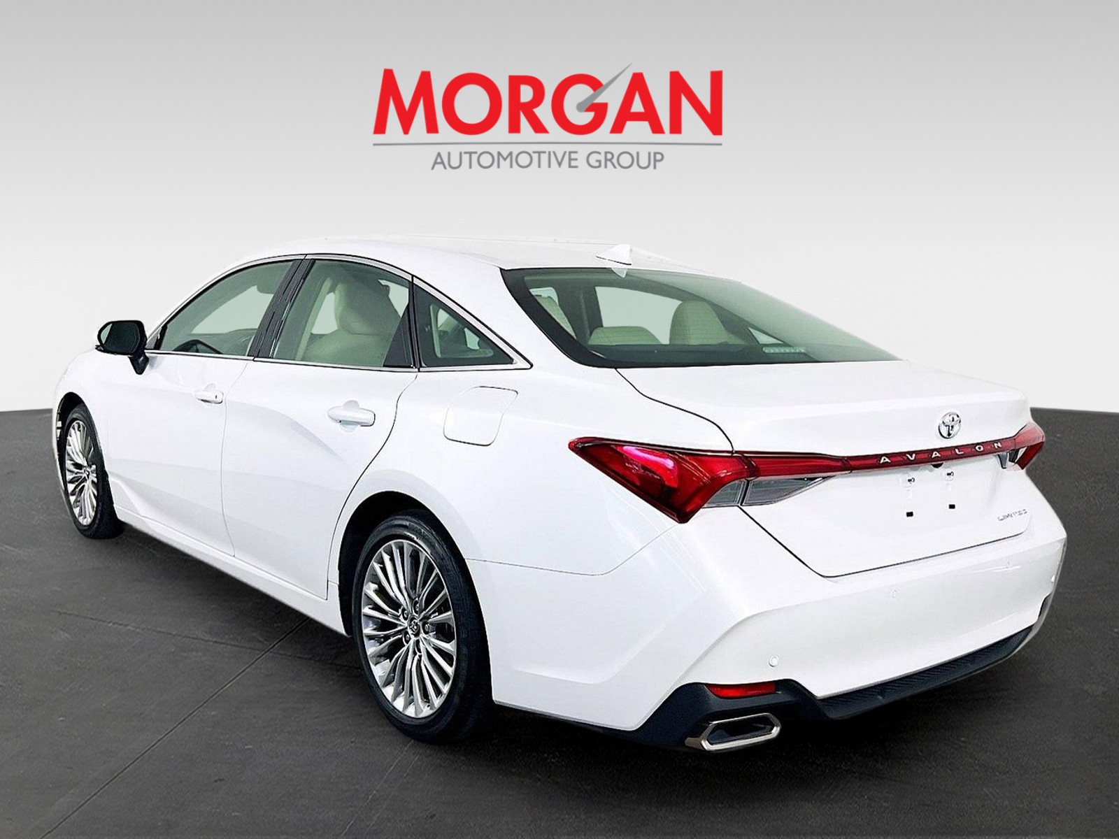 2020 Toyota Avalon - Photo 4