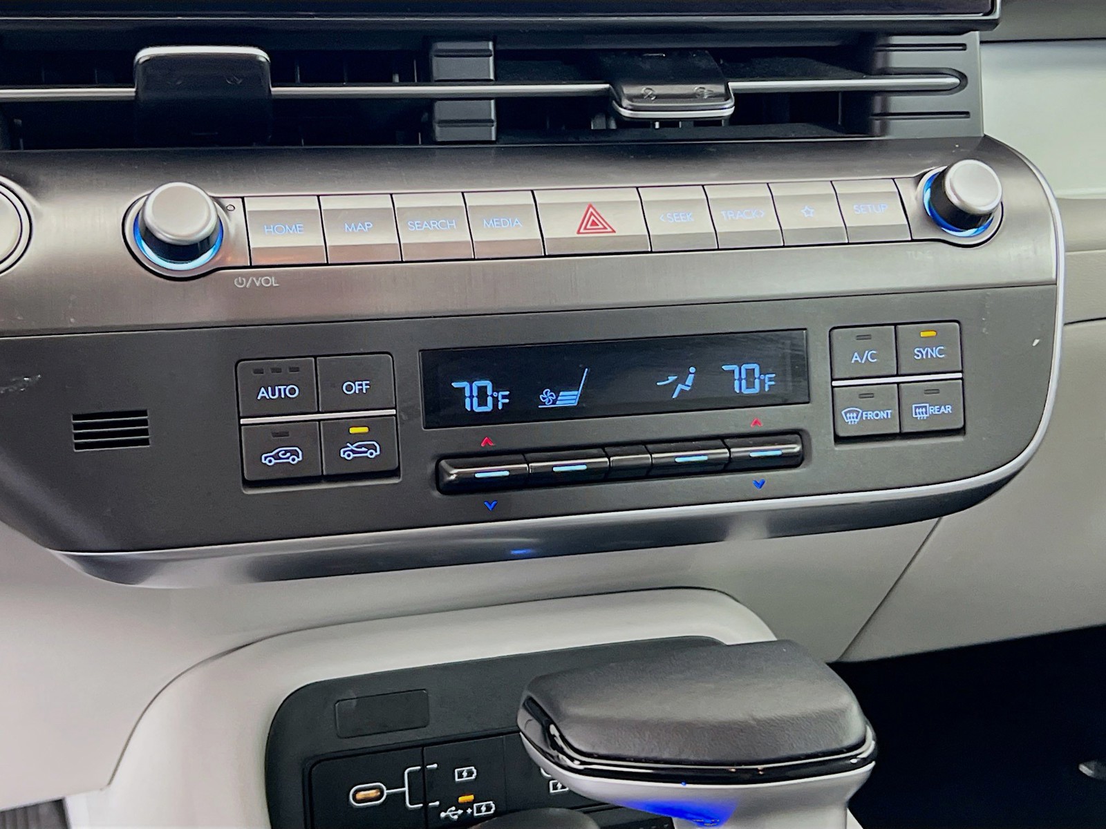 2024 Hyundai Kona - Photo 12