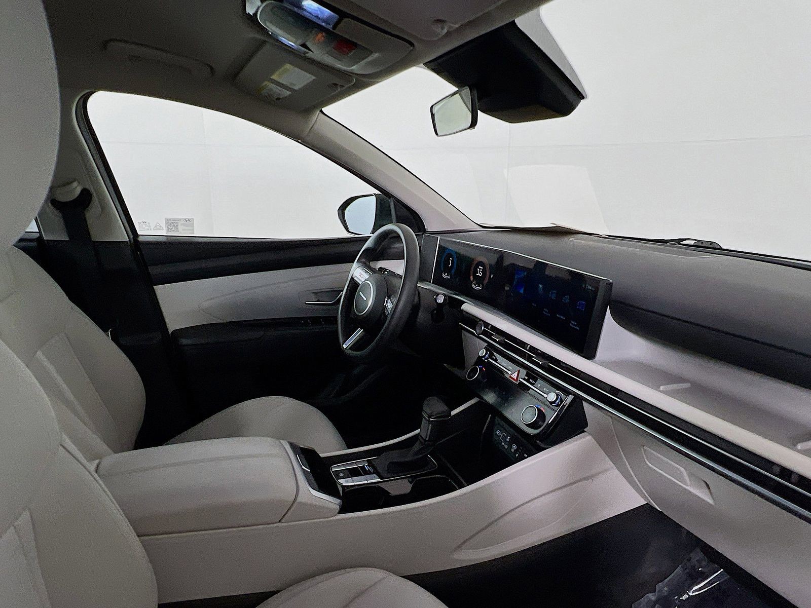 2025 Hyundai Tucson - Photo 8