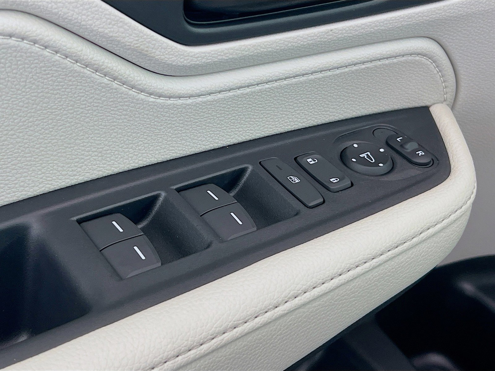 2026 Honda Odyssey - Photo 14