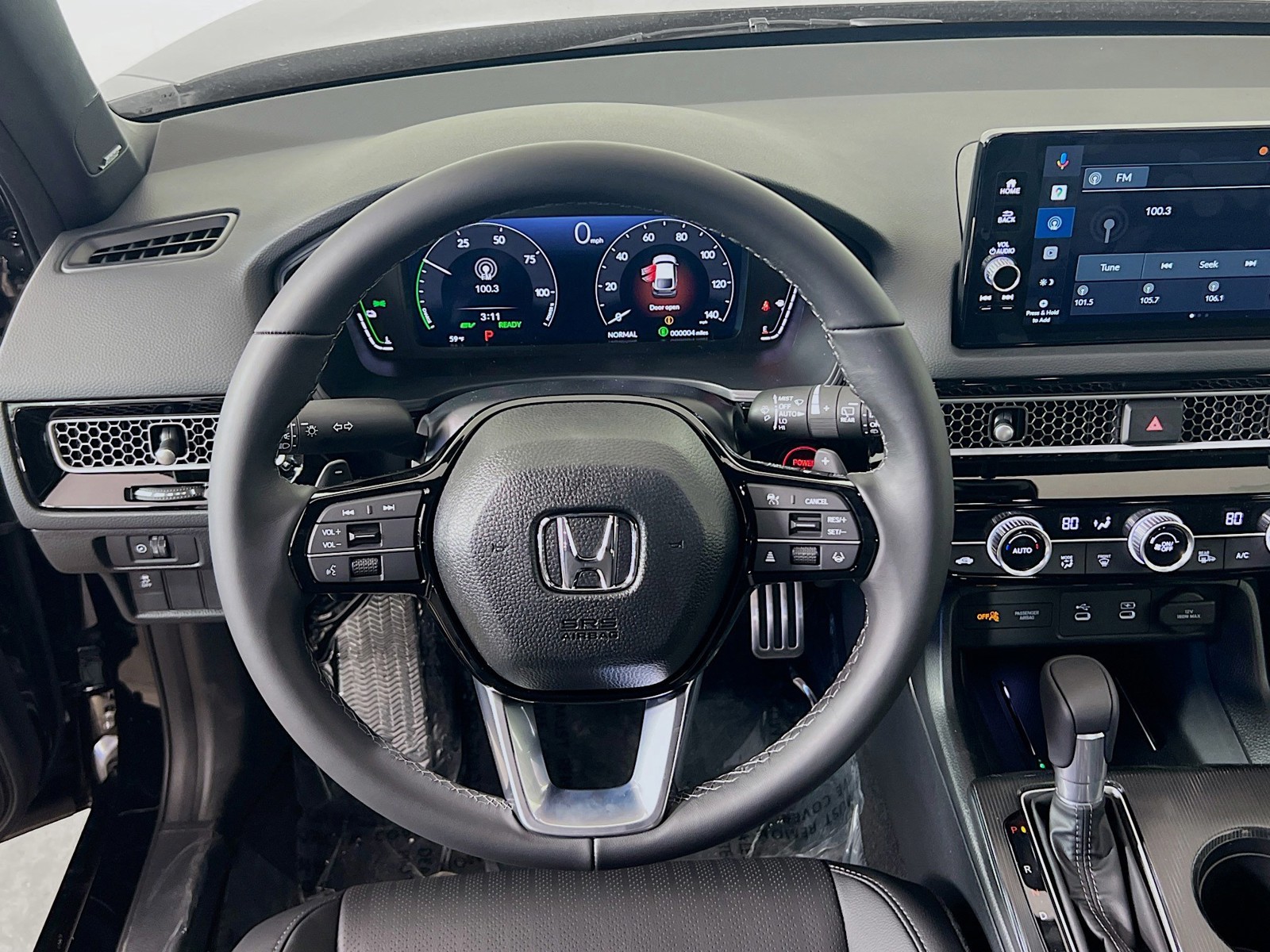 2026 Honda Civic Hybrid - Photo 11