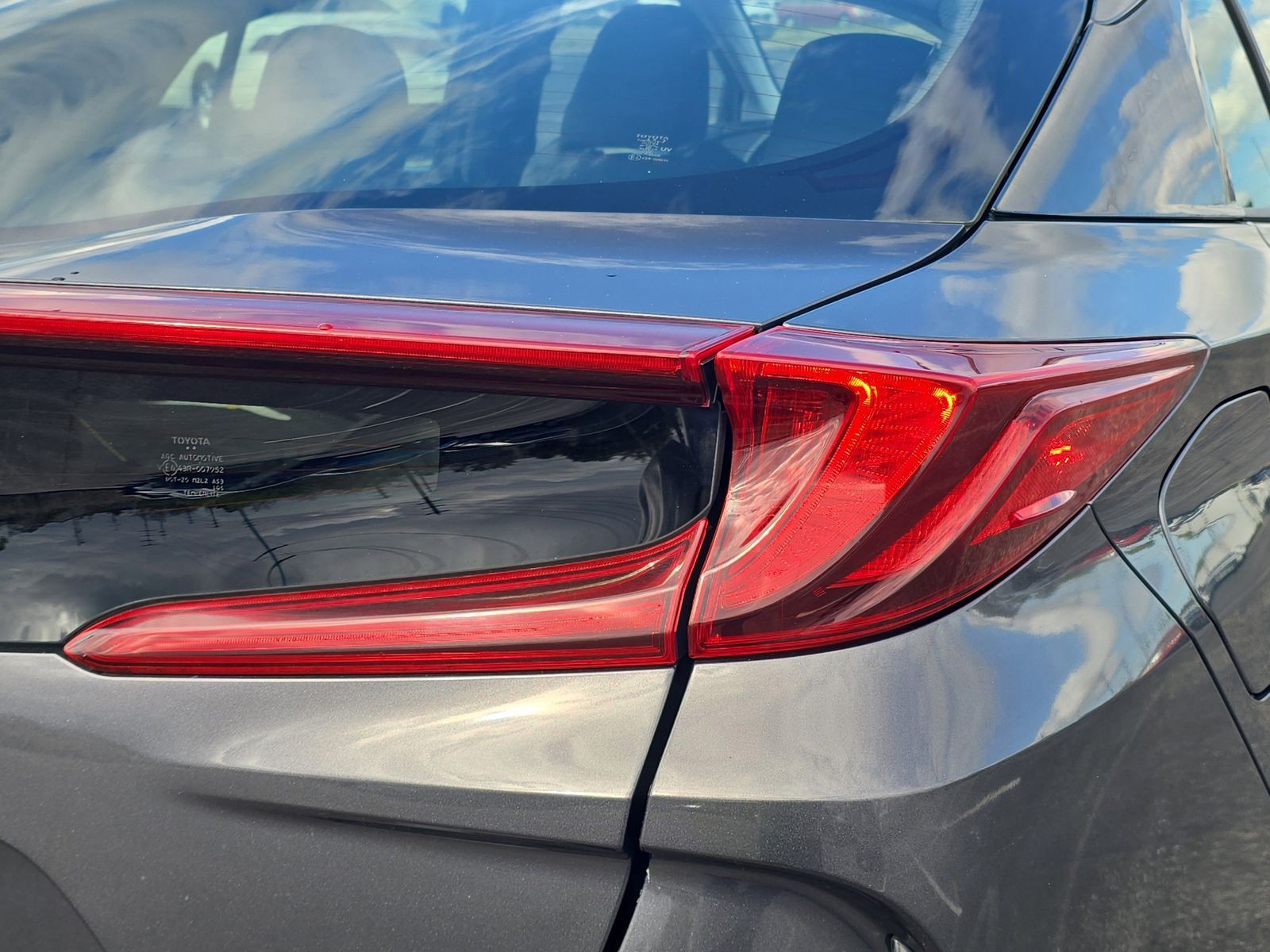 2018 Toyota Prius Prime - Photo 8