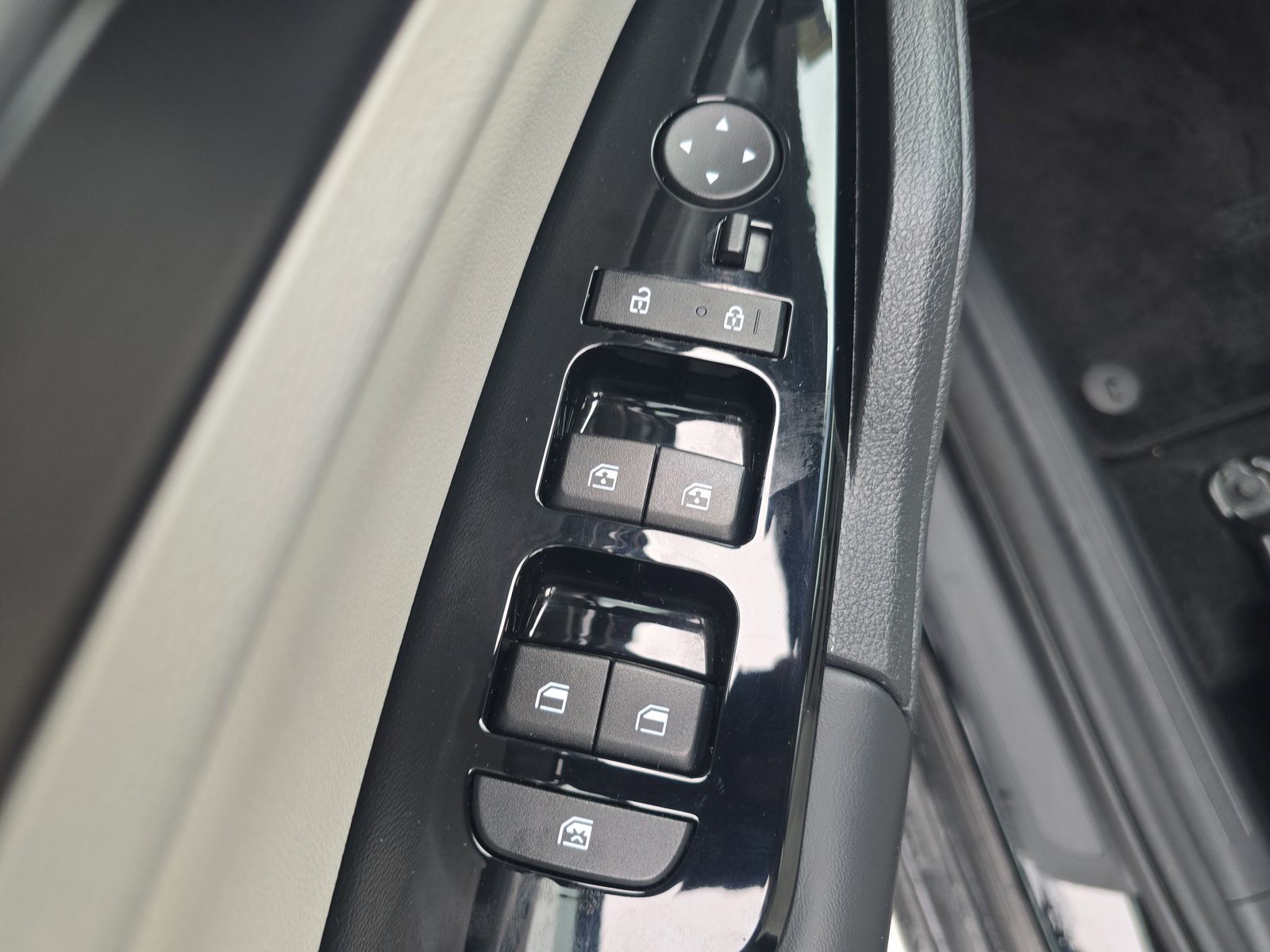 2023 Kia Sportage - Photo 14