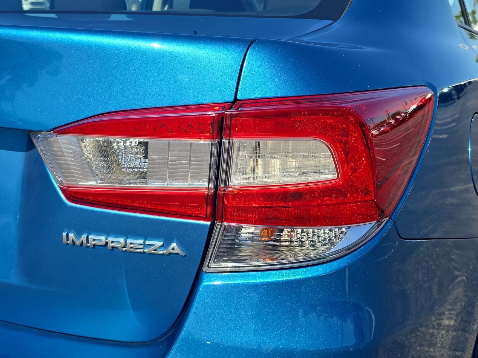2018 Subaru Impreza - Photo 8