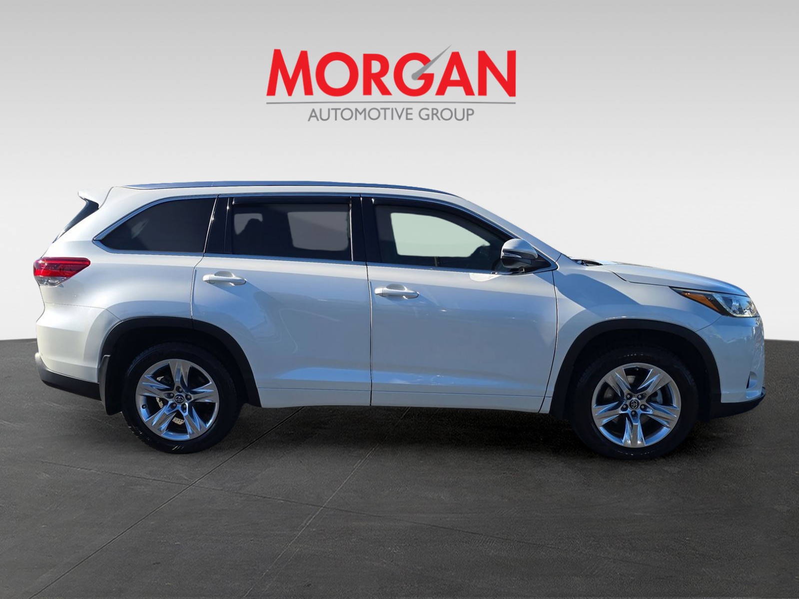 2018 Toyota Highlander - Photo 5