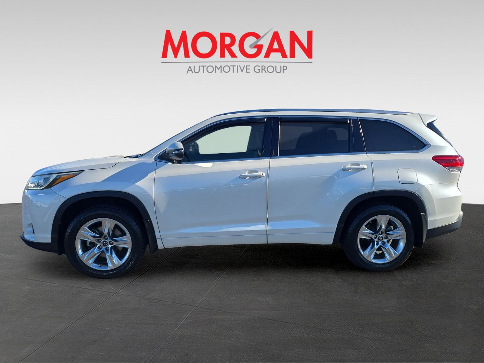 2018 Toyota Highlander - Photo 6