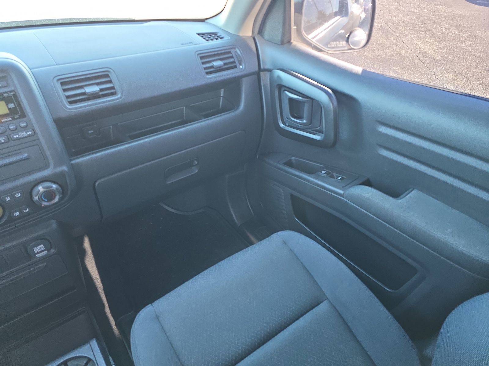 2012 Honda Ridgeline - Photo 12