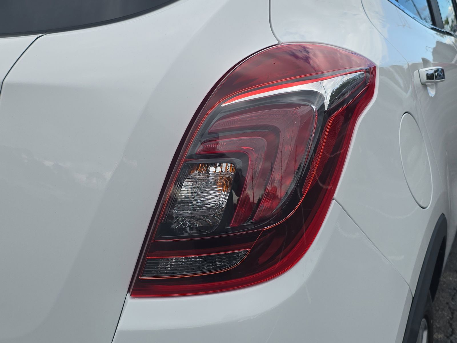 2020 Buick Encore - Photo 8