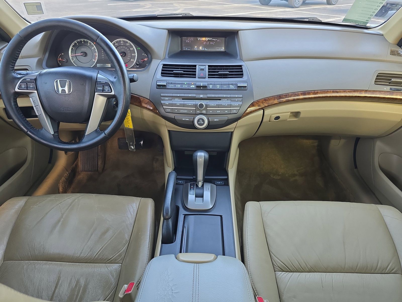 2010 Honda Accord - Photo 9