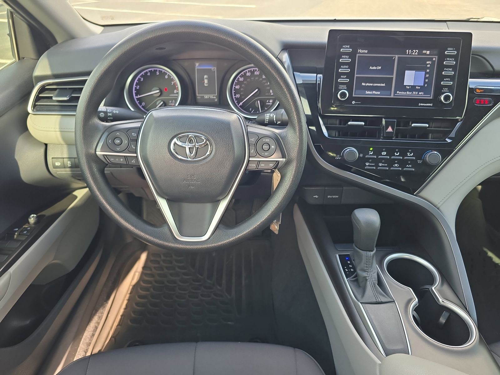 2021 Toyota Camry - Photo 10