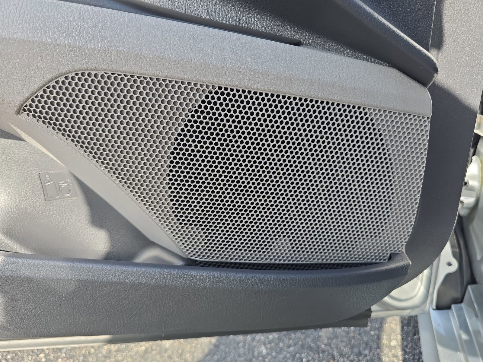 2021 Toyota Camry - Photo 15
