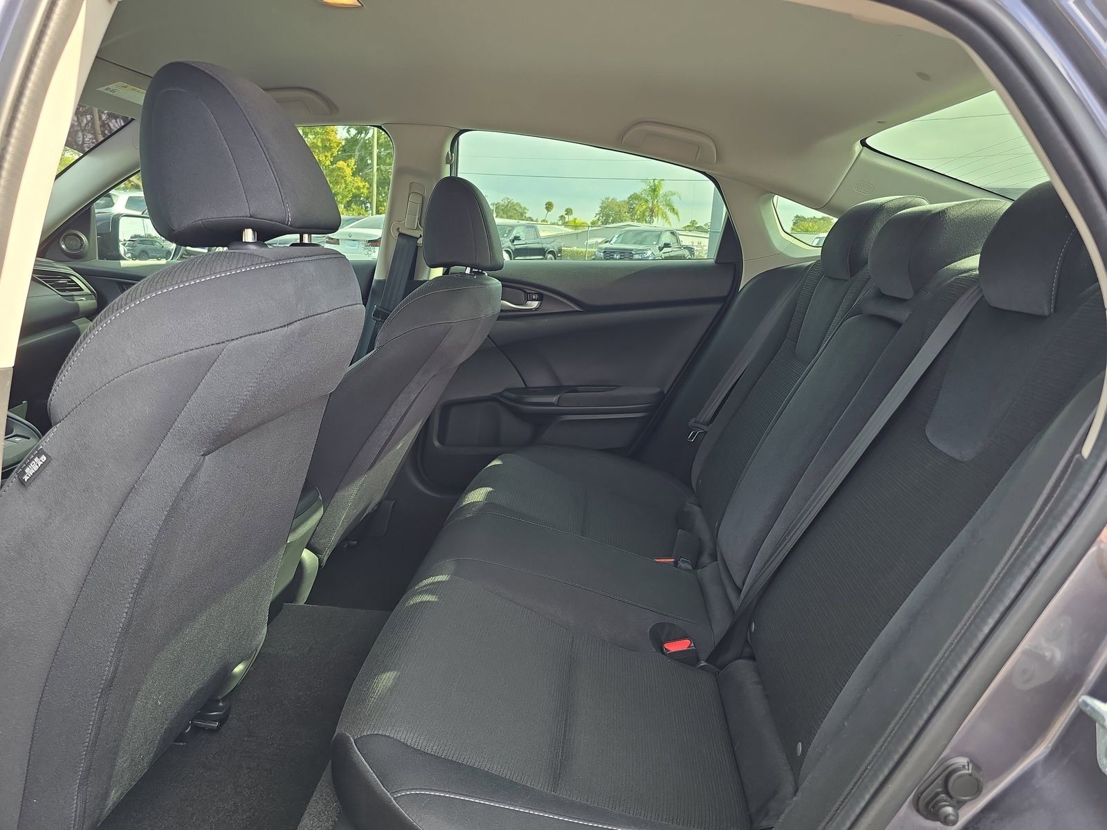 2022 Honda Insight - Photo 13