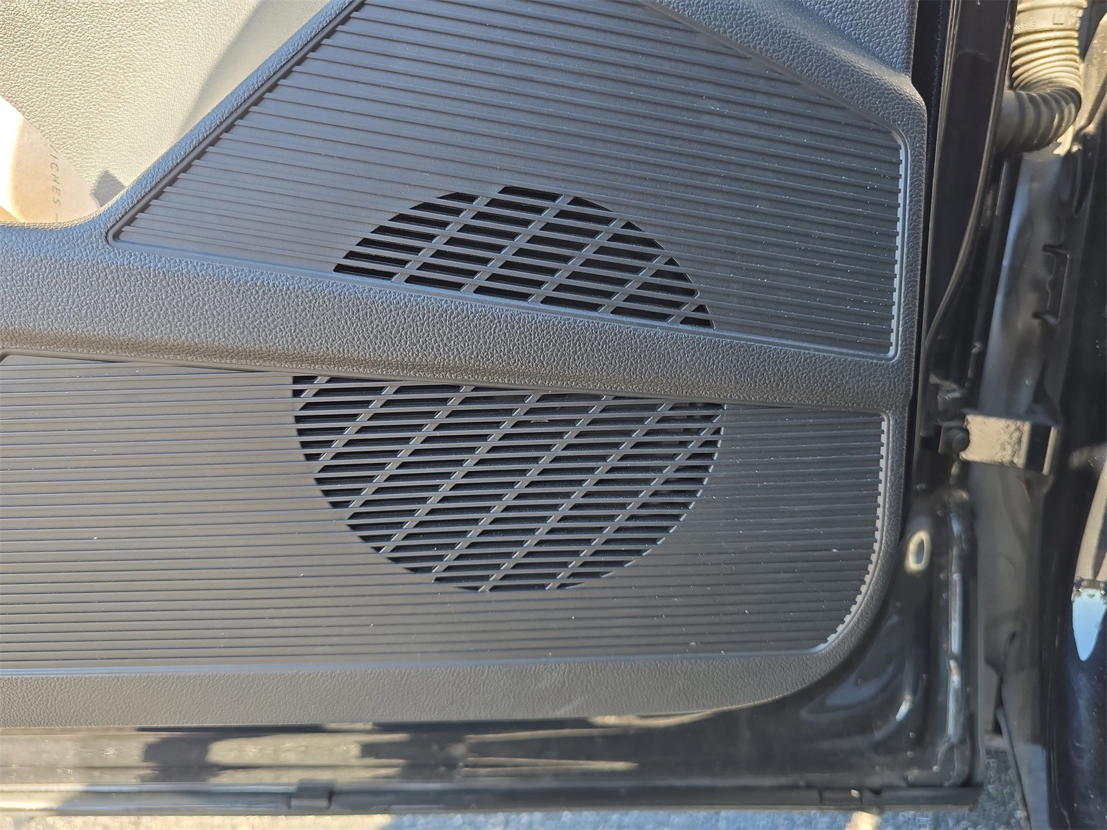2022 Volkswagen Taos - Photo 15
