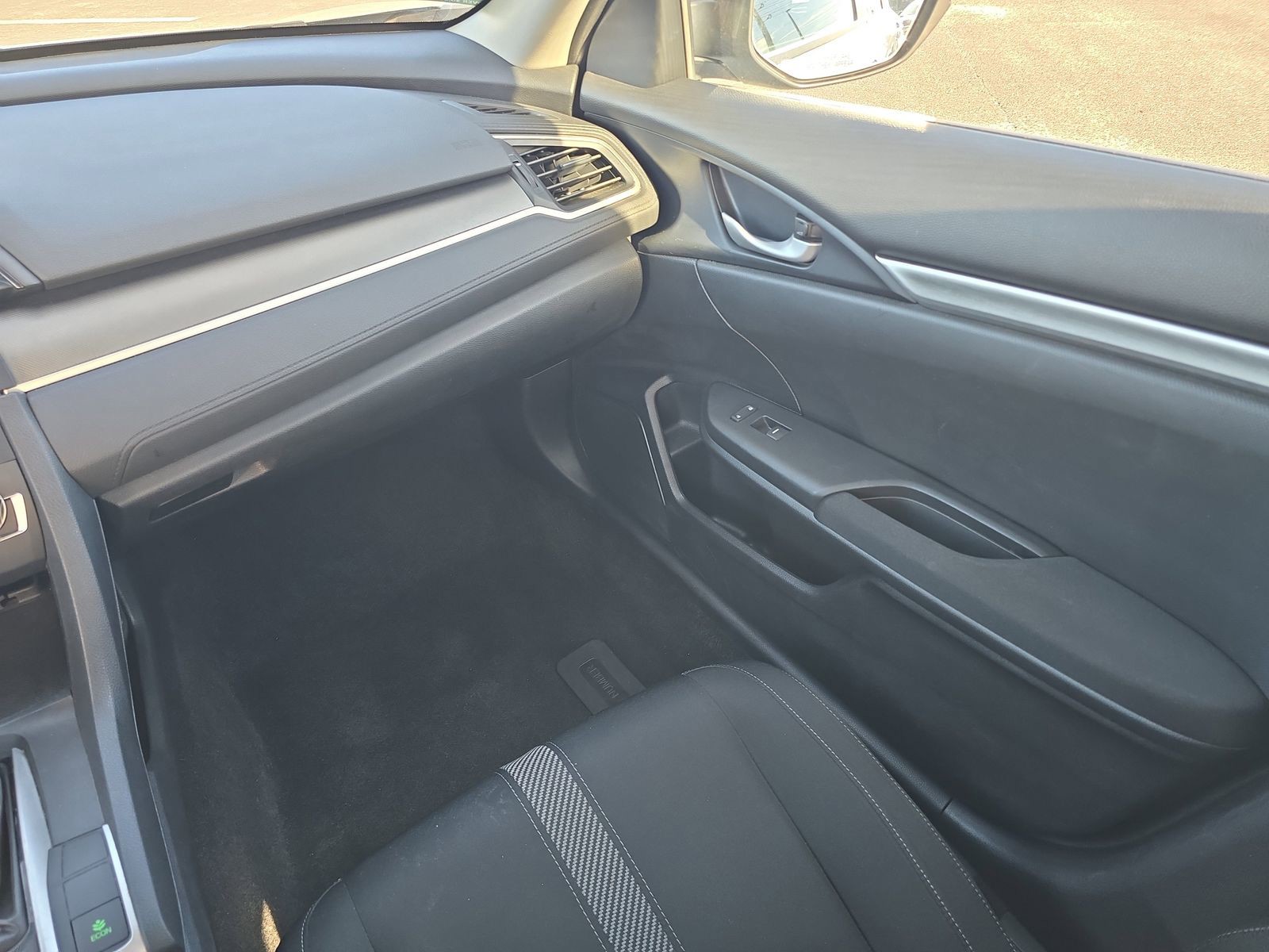 2016 Honda Civic - Photo 12