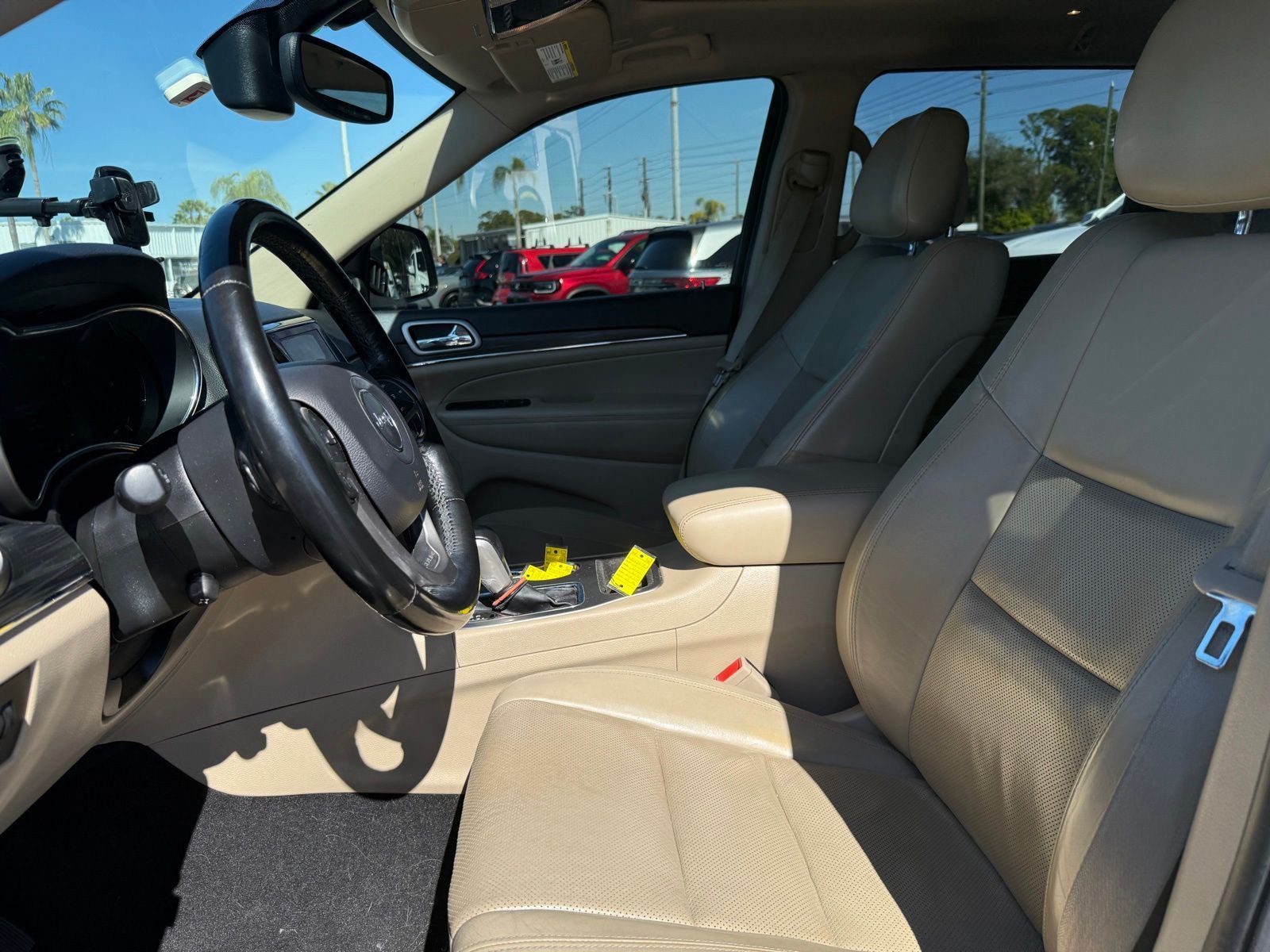 2020 Jeep Grand Cherokee - Photo 10