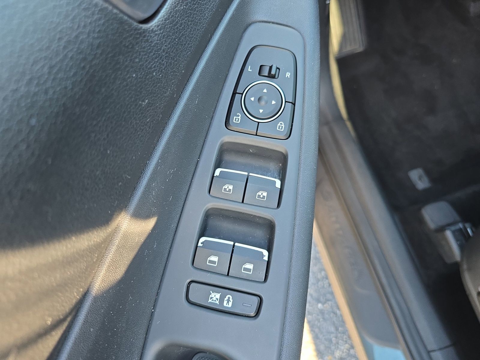2020 Hyundai Santa Fe - Photo 14