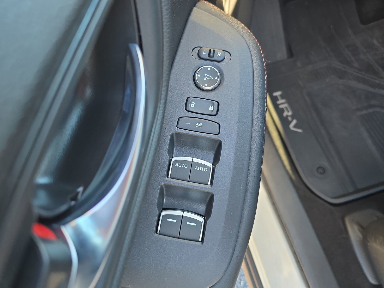 2023 Honda HR-V - Photo 14