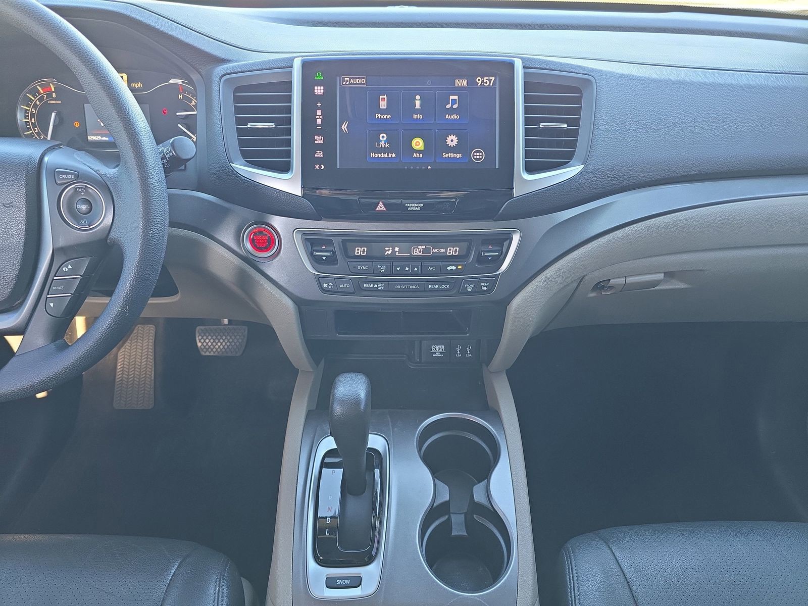 2016 Honda Pilot - Photo 11