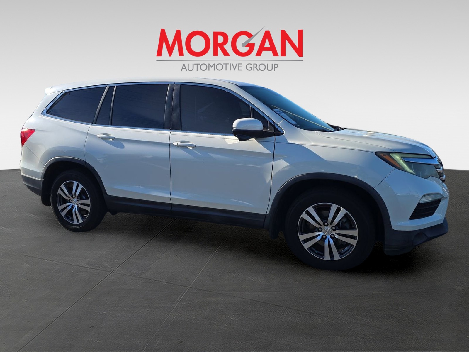 2016 Honda Pilot - Photo 2