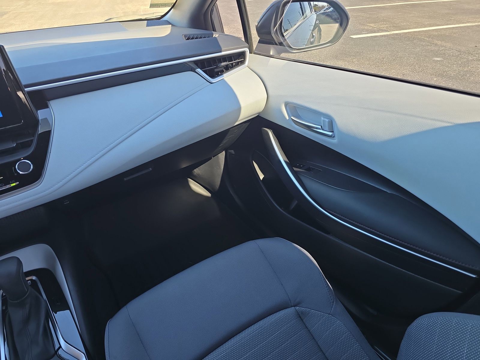 2023 Toyota Corolla - Photo 12