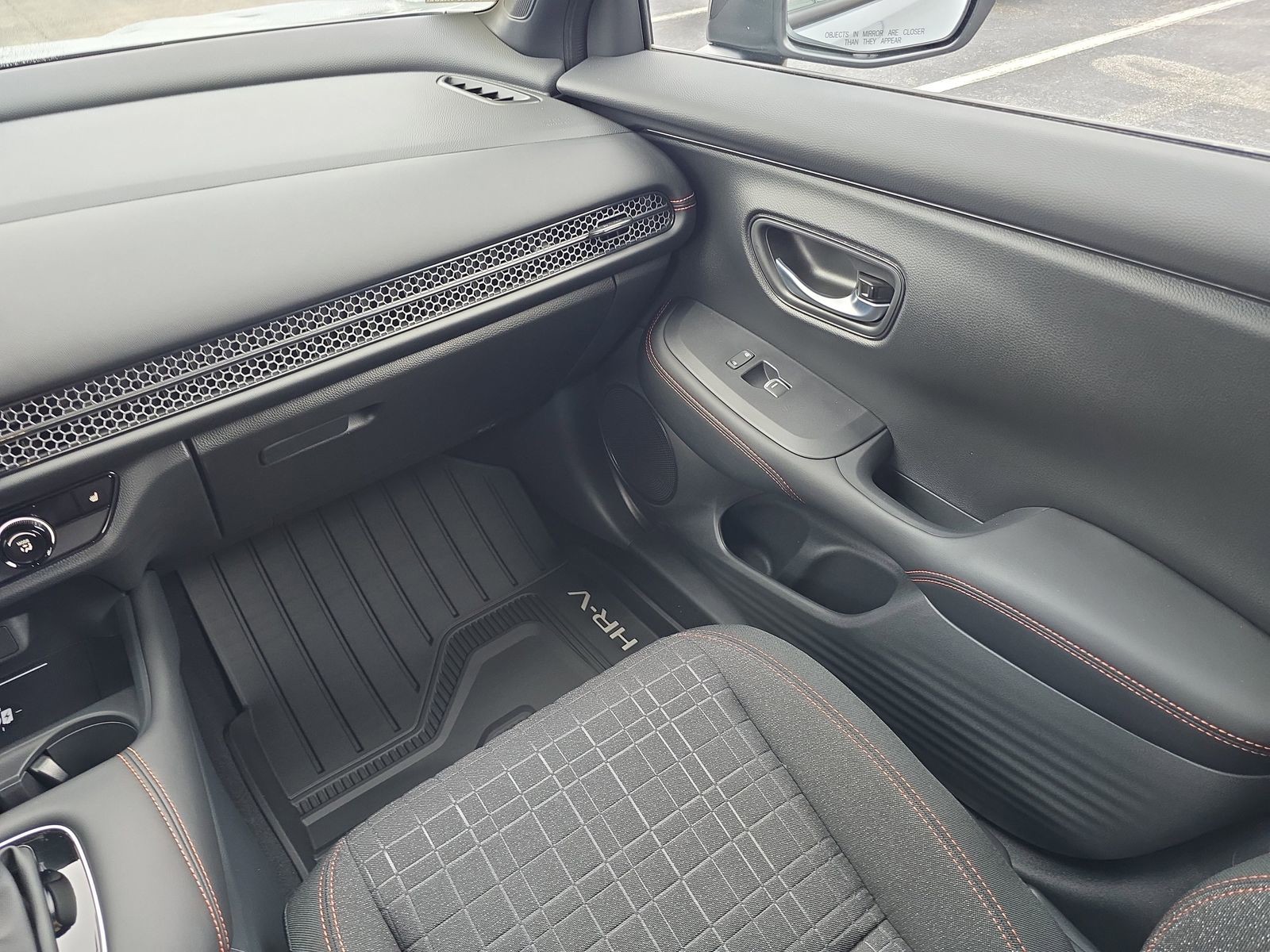 2026 Honda HR-V - Photo 12