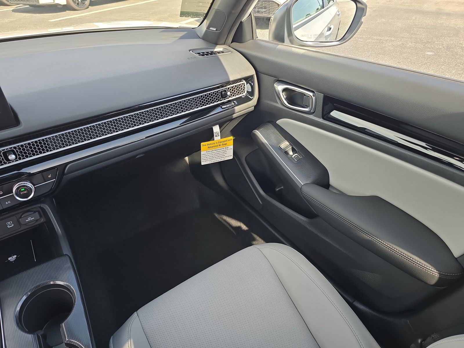 2026 Honda Civic Hybrid - Photo 13