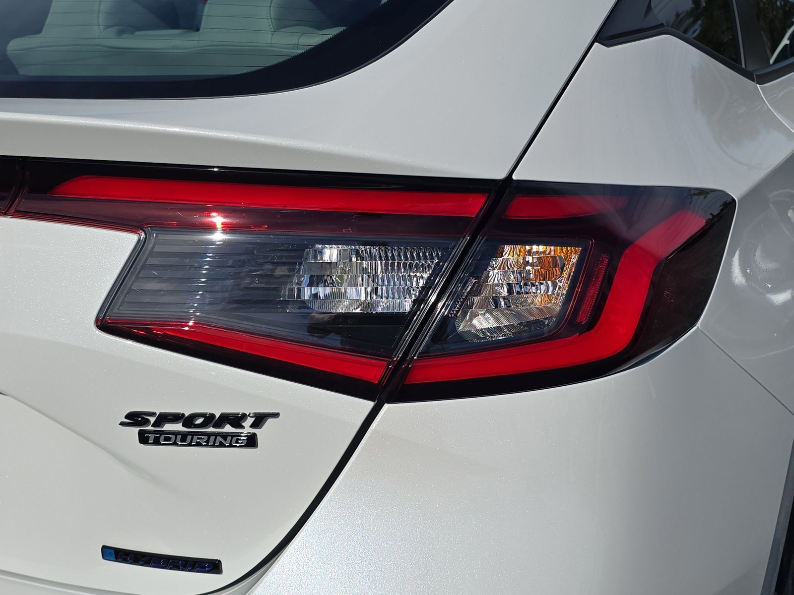 2026 Honda Civic Hybrid - Photo 8