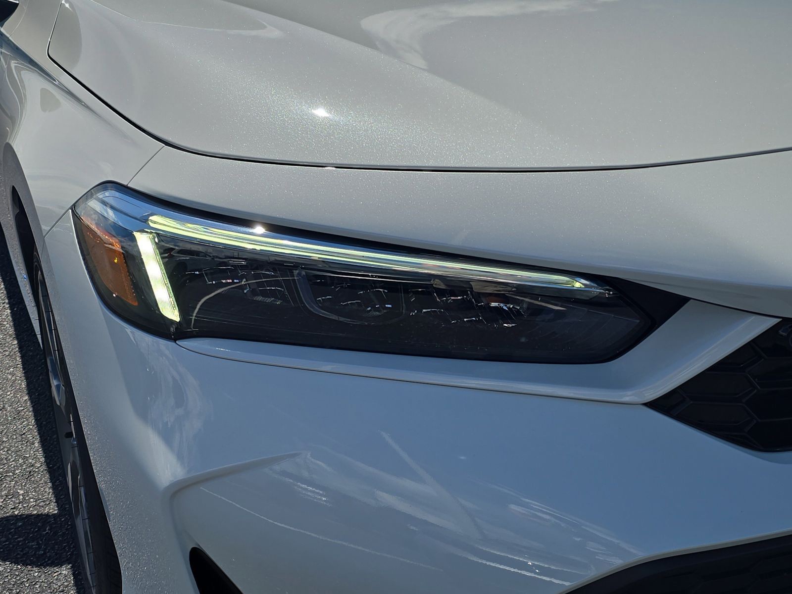 2026 Honda Civic Hybrid - Photo 8
