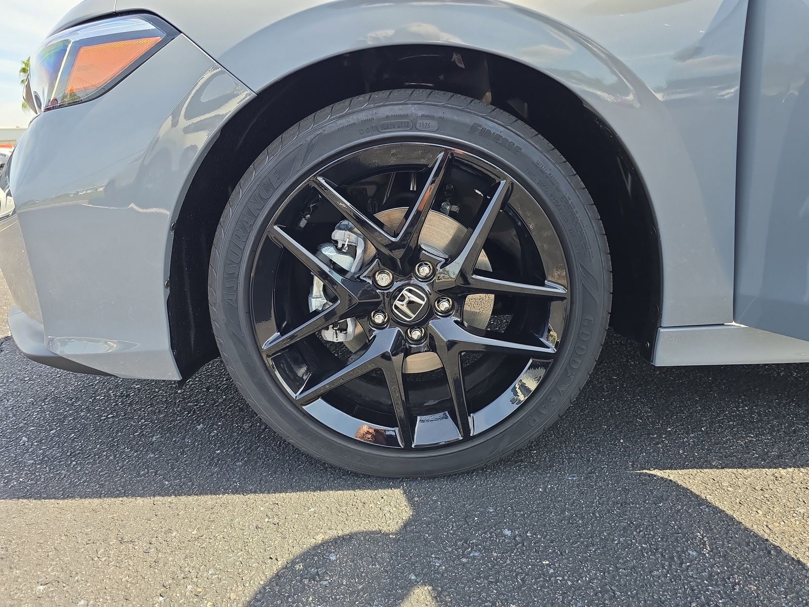 2026 Honda Civic Hybrid - Photo 10