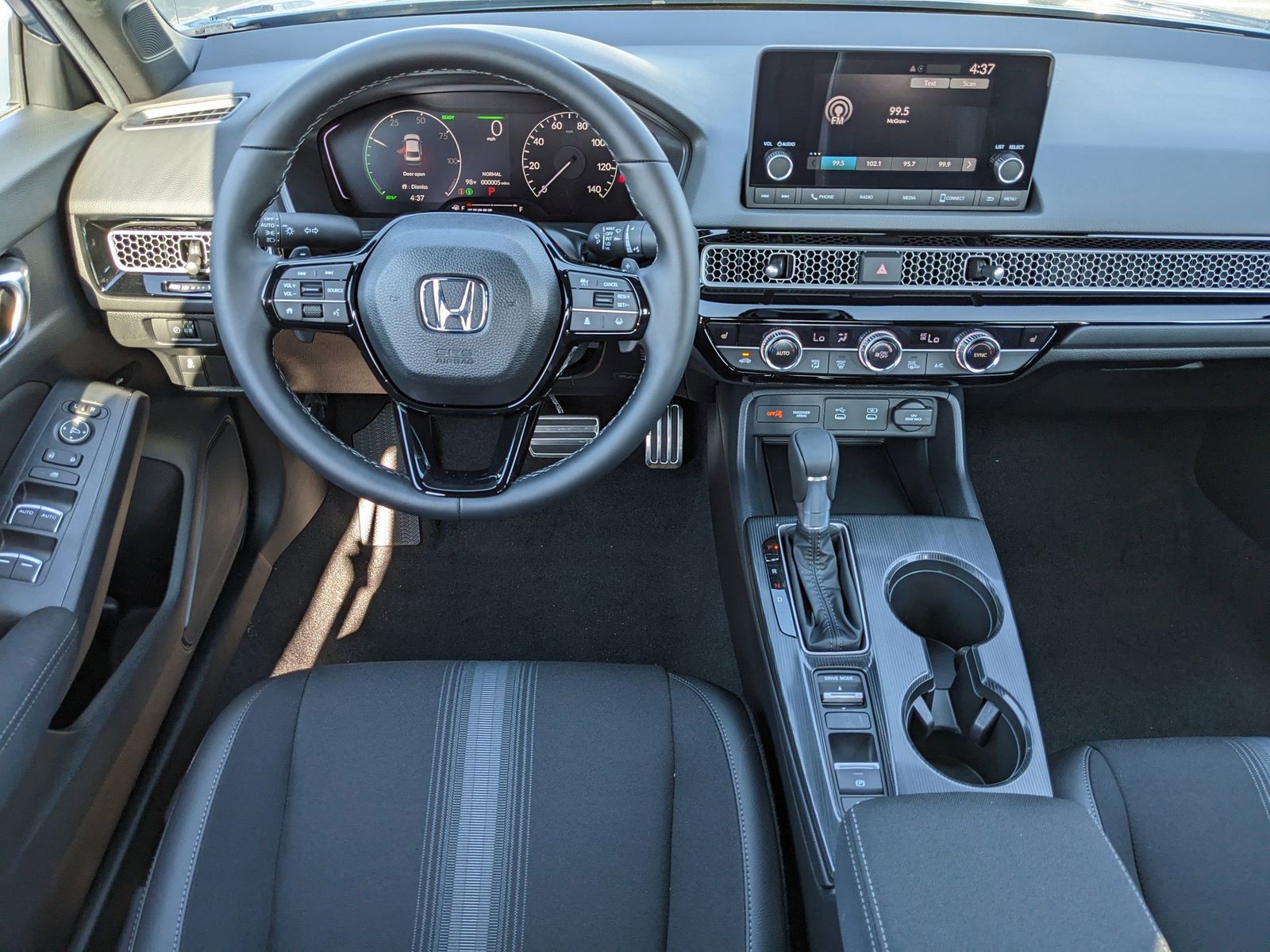 2026 Honda Civic Hybrid - Photo 12