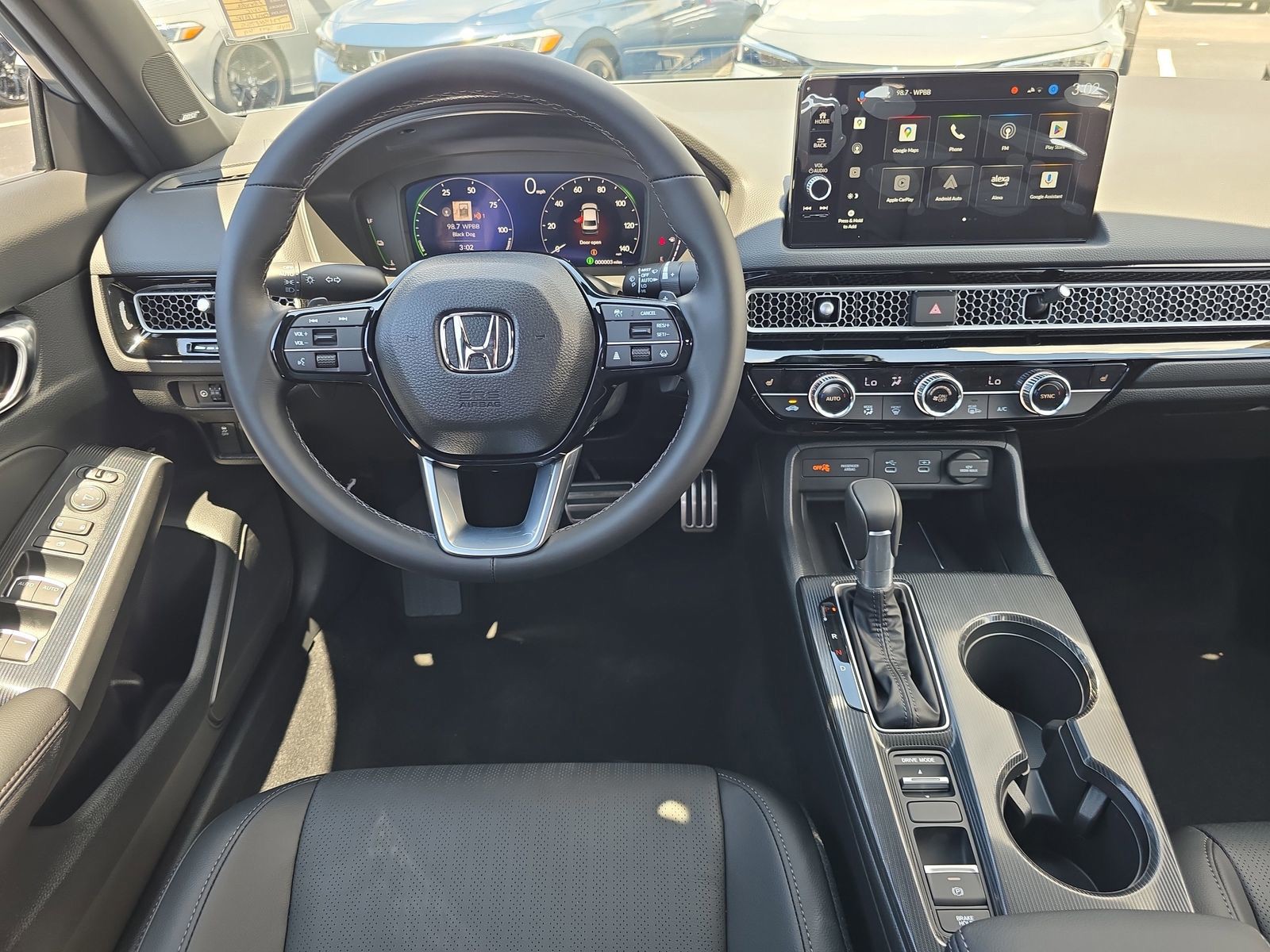 2026 Honda Civic Hybrid - Photo 13