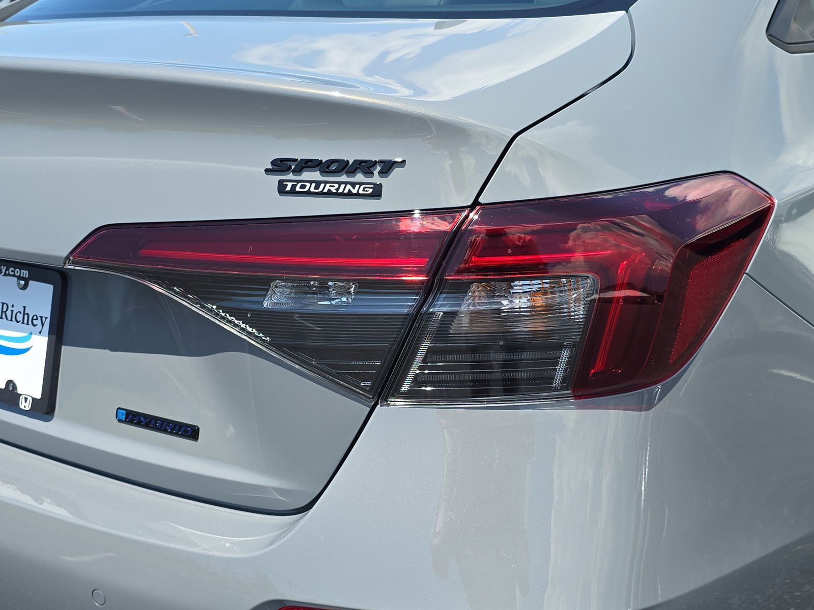 2026 Honda Civic Hybrid - Photo 9