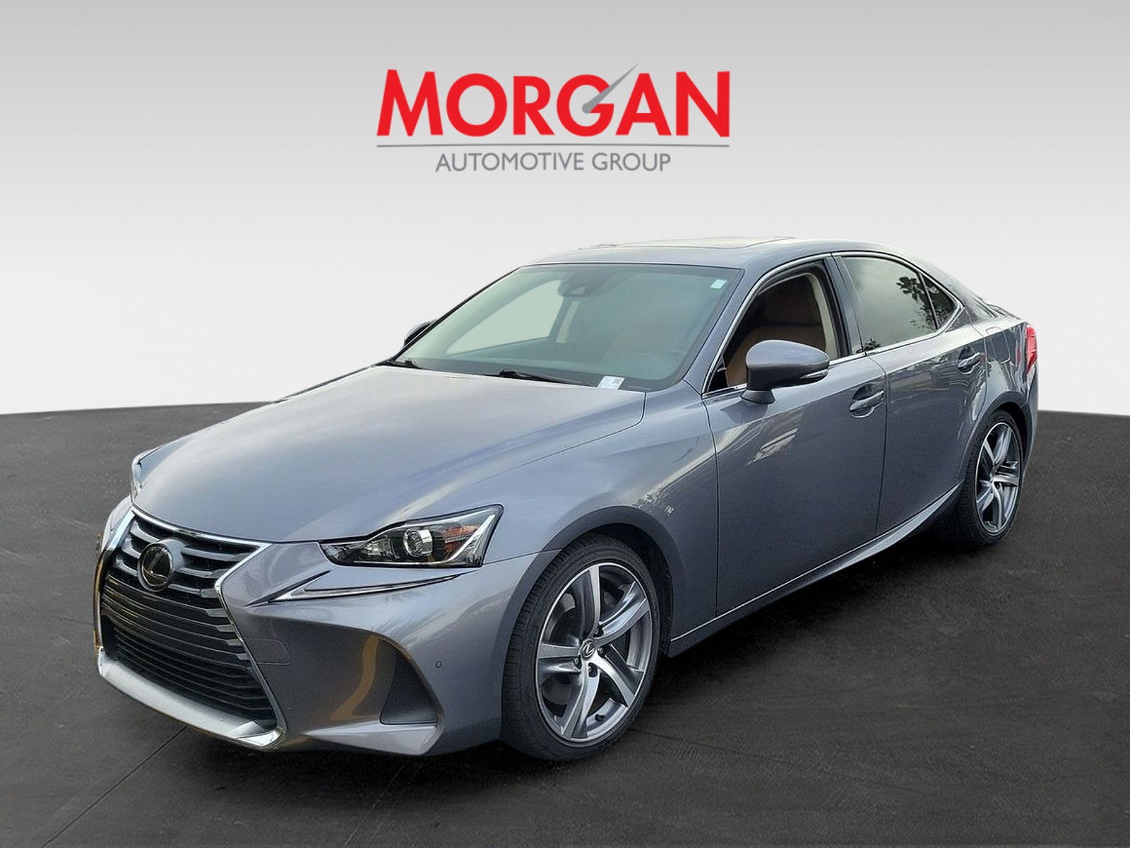 2019 Lexus IS - Photo 2