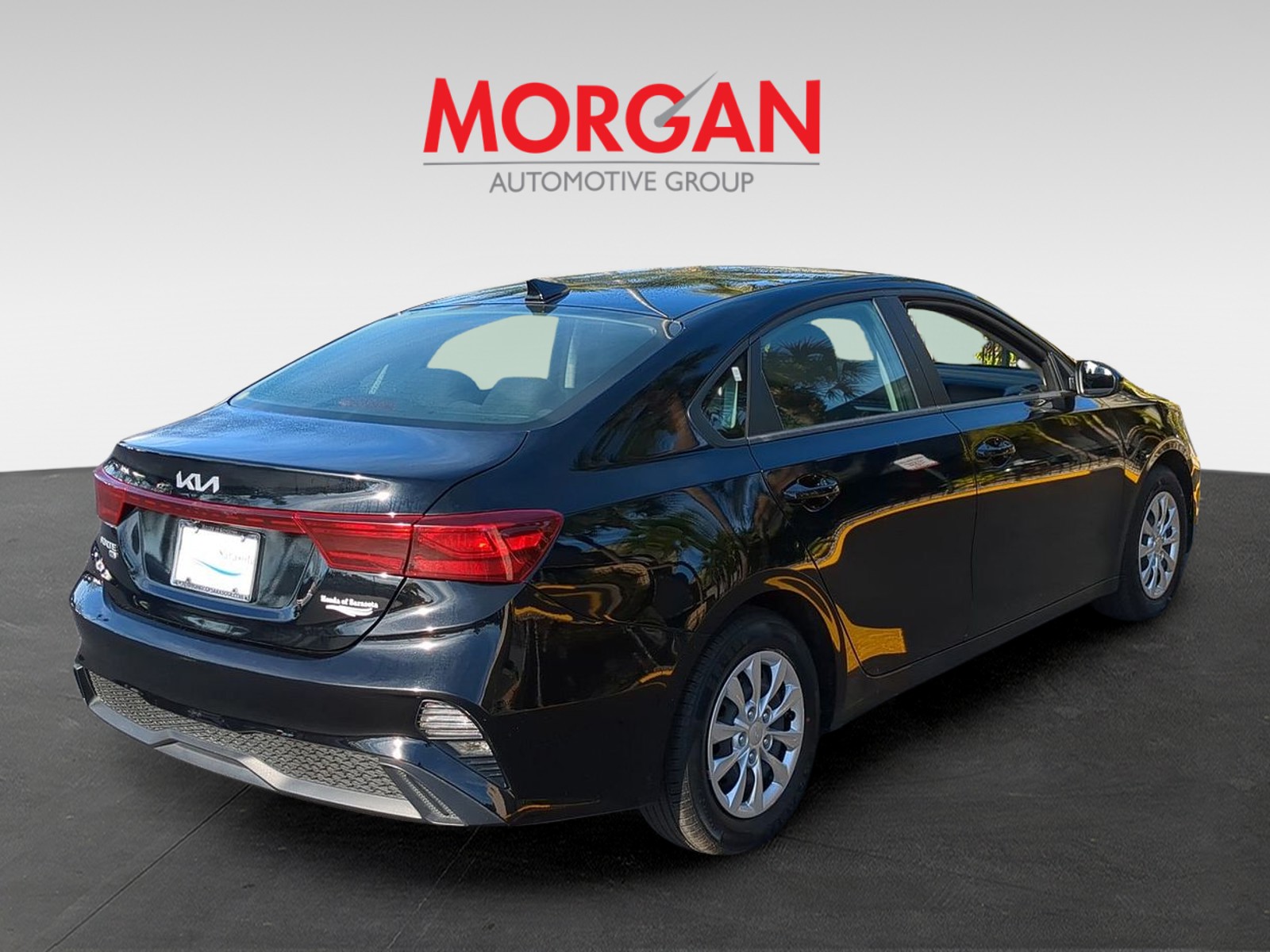 2023 Kia Forte - Photo 4