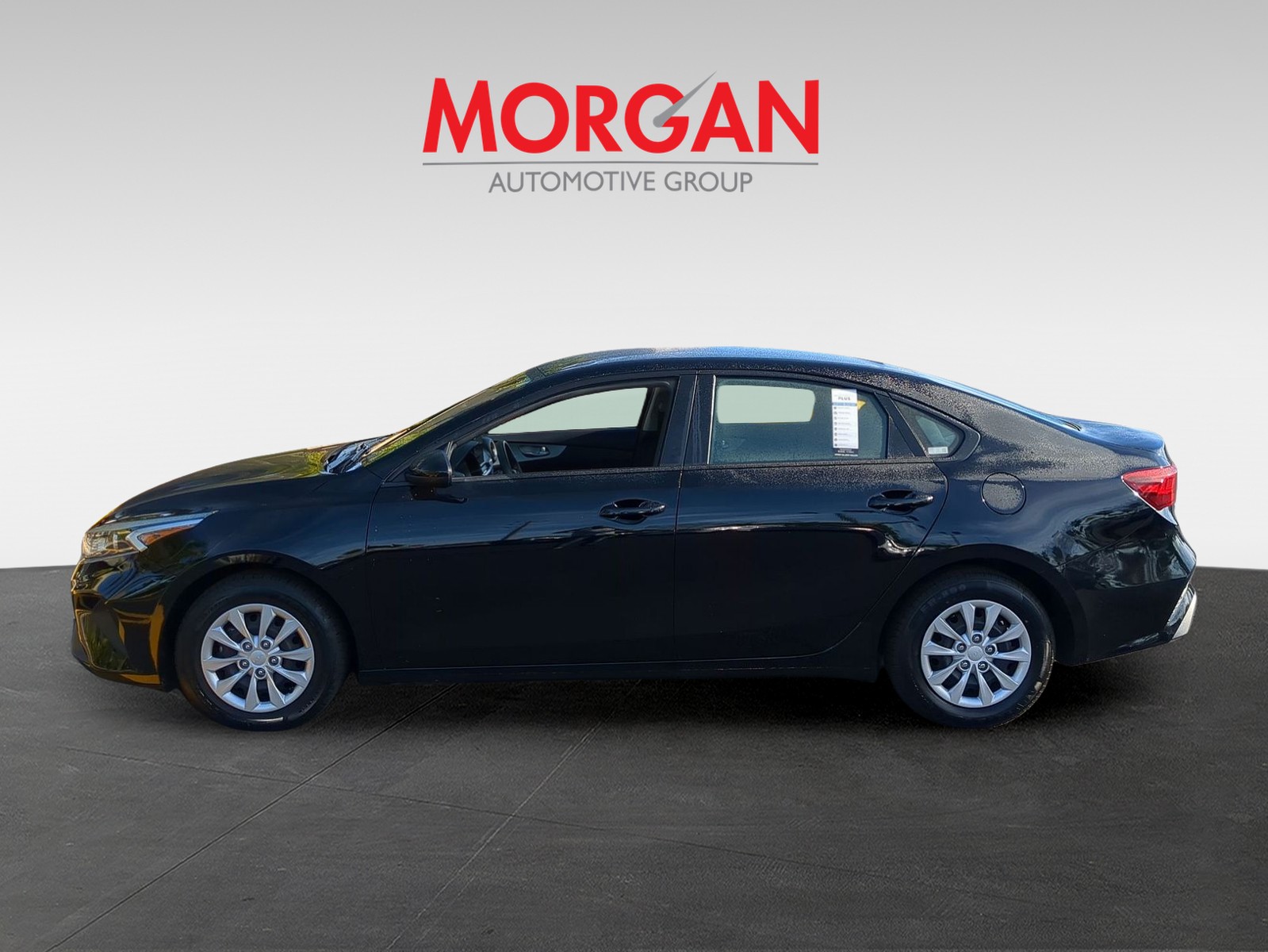 2023 Kia Forte - Photo 8