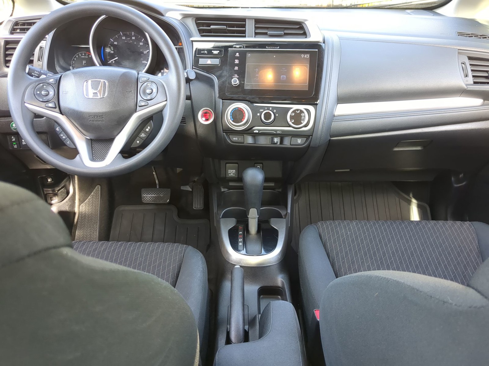 2018 Honda Fit - Photo 14