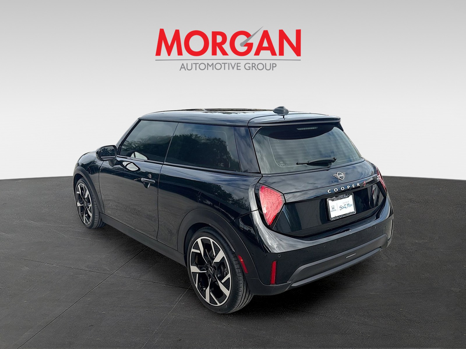 2025 MINI Hardtop 2 Door - Photo 4