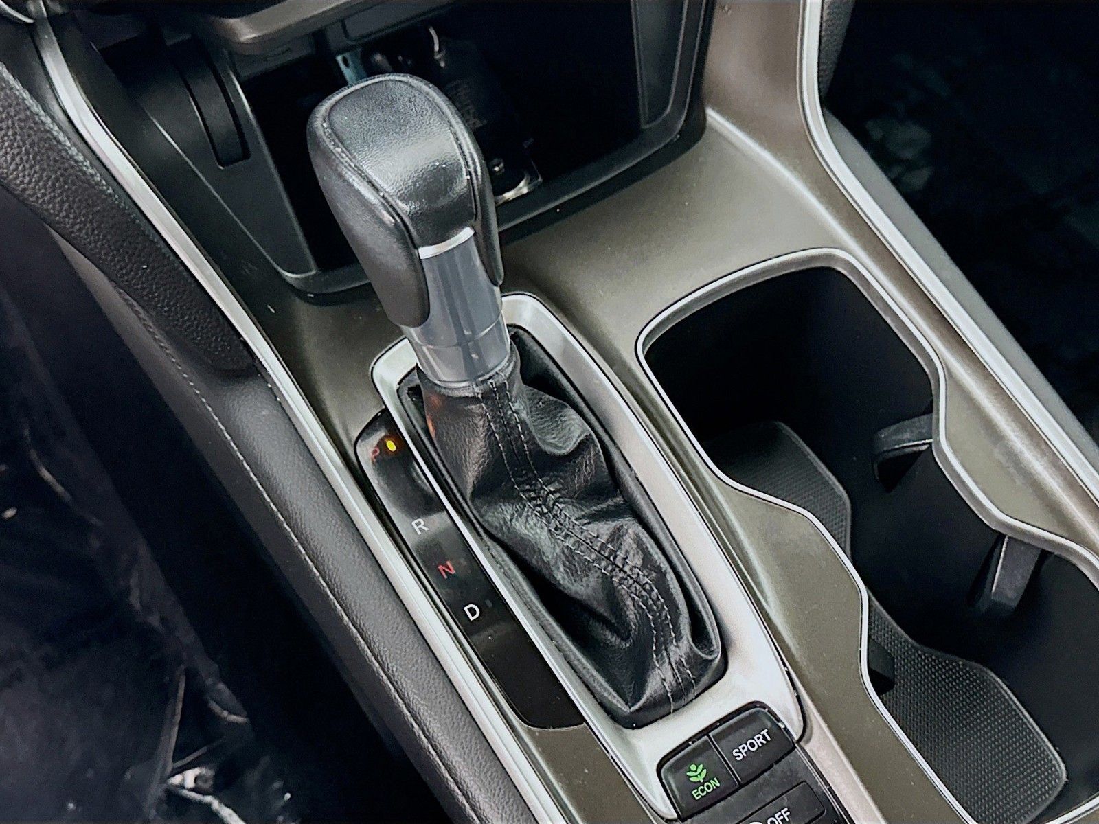 2022 Honda Accord Sedan - Photo 13