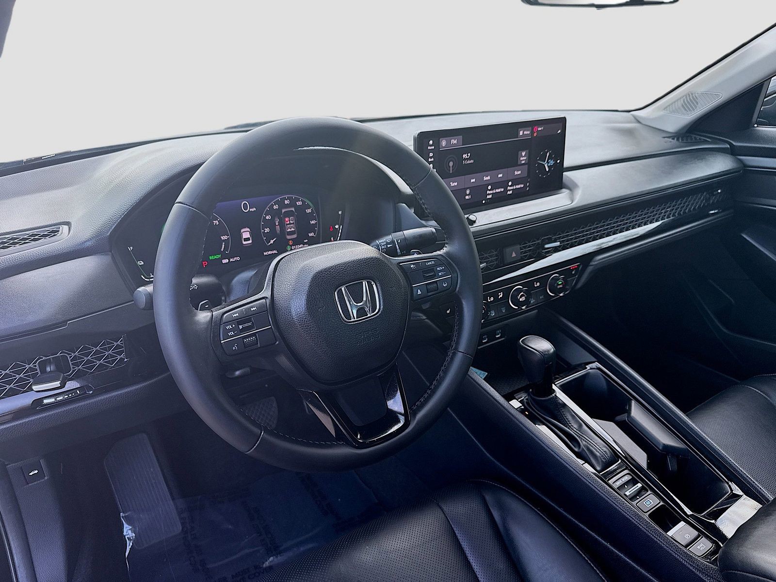 2024 Honda Accord Hybrid - Photo 9