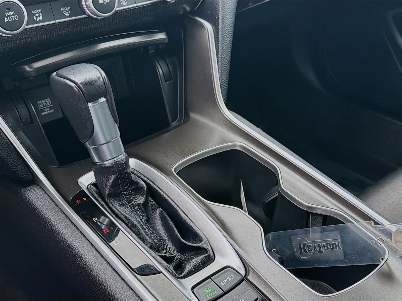 2022 Honda Accord Sedan - Photo 15