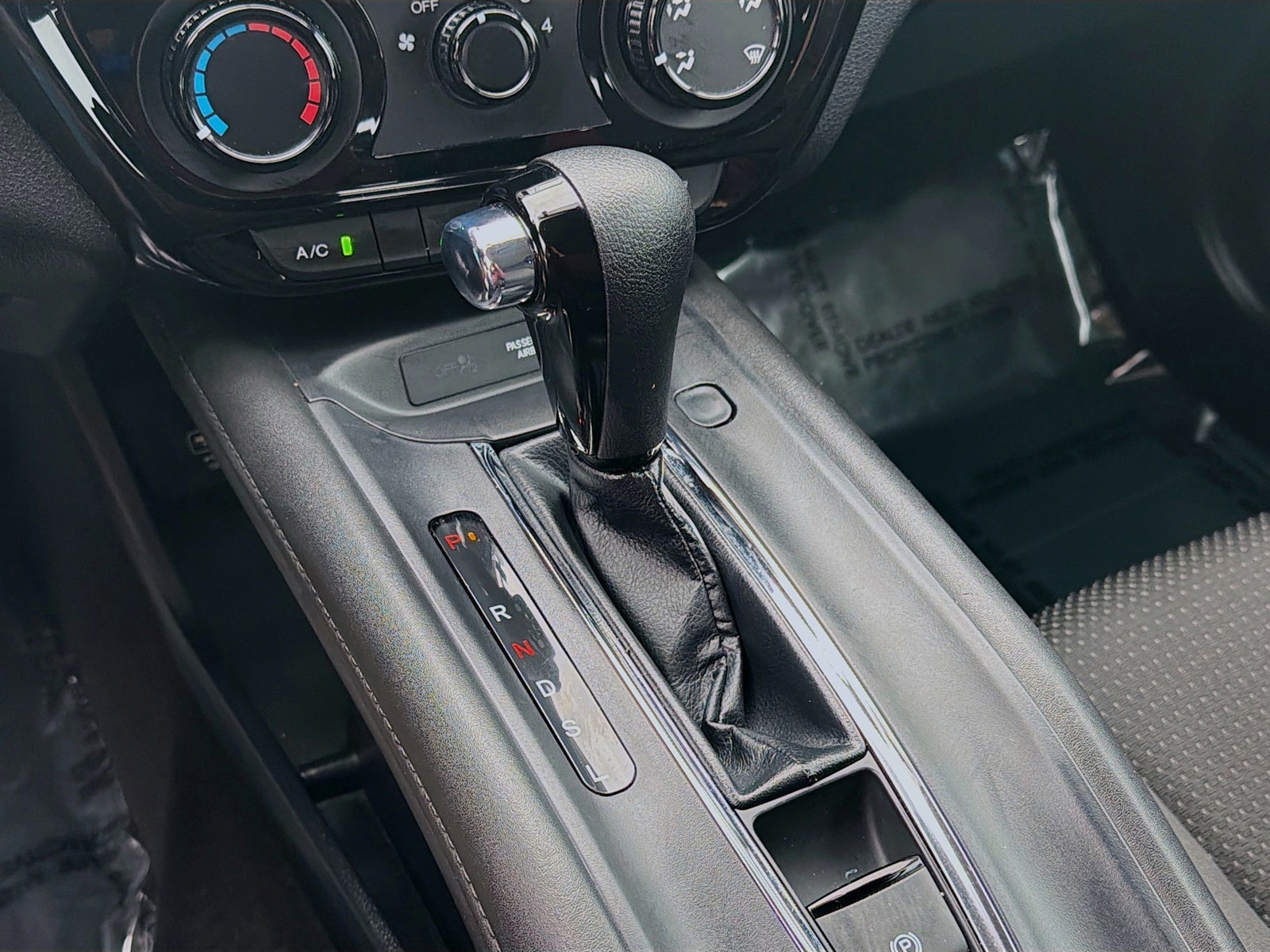 2022 Honda HR-V - Photo 15