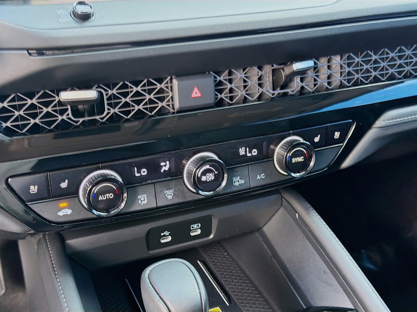 2024 Honda Accord Hybrid - Photo 15