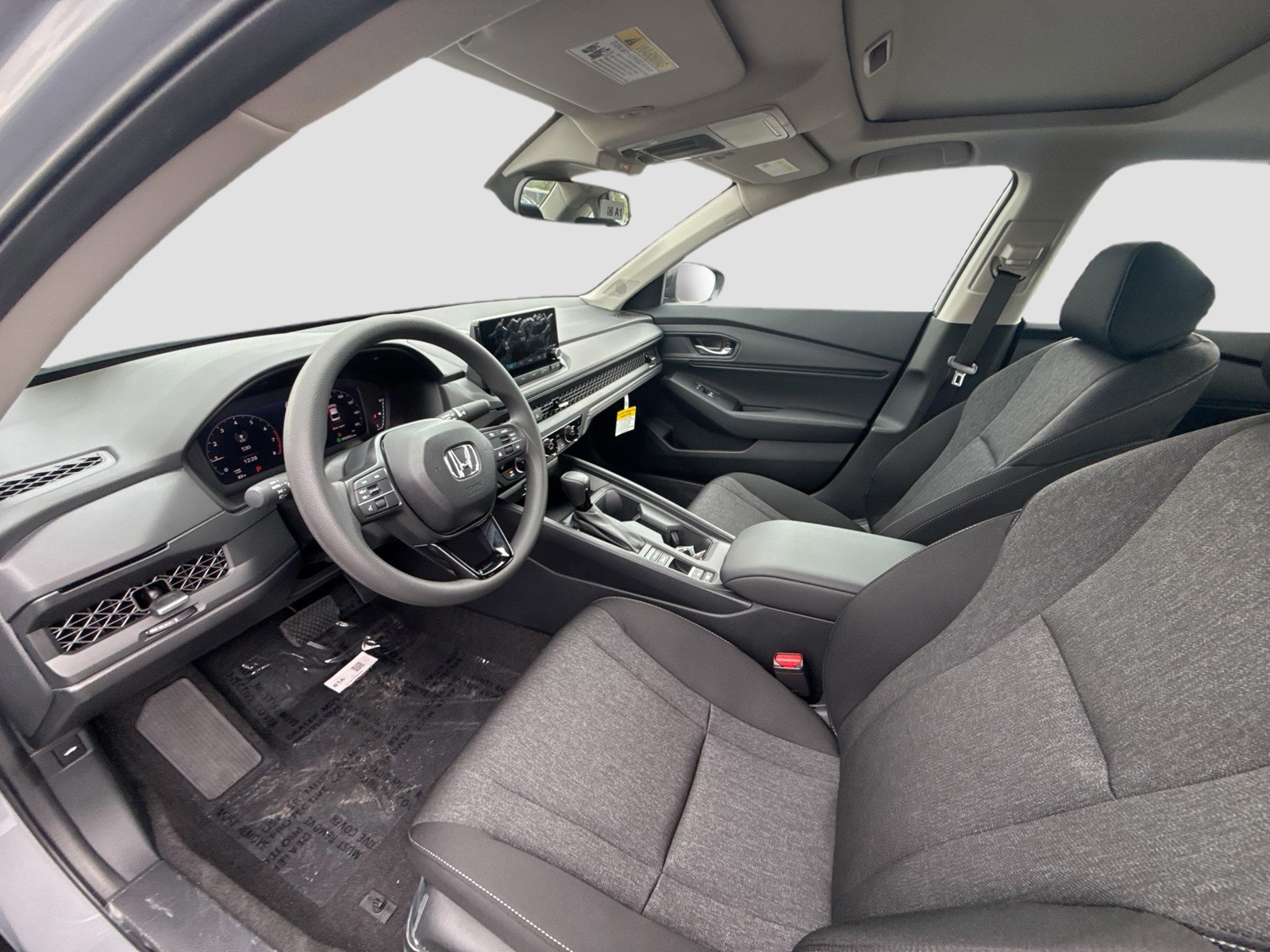 2025 Honda Accord Sedan - Photo 15