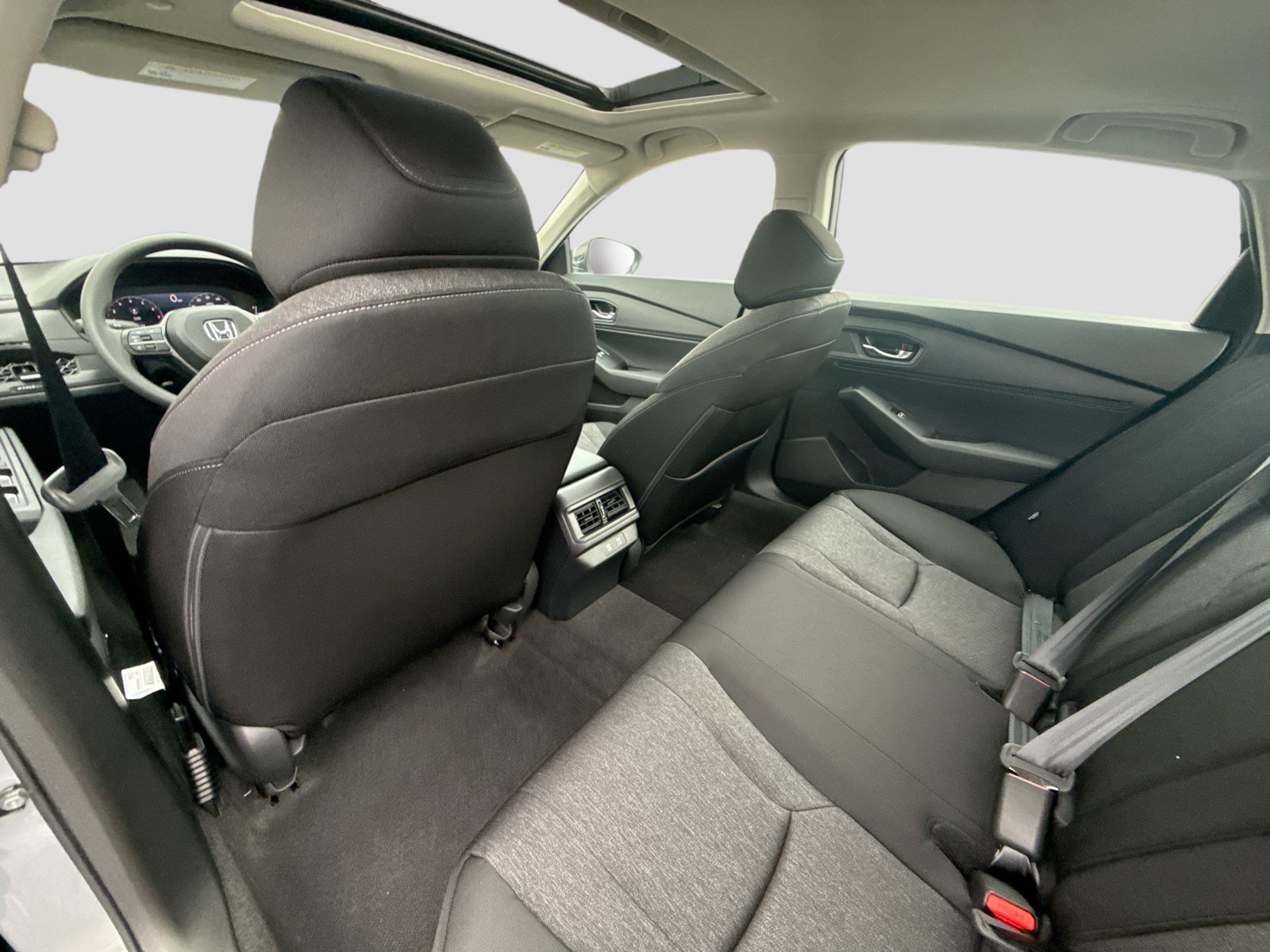 2025 Honda Accord Sedan - Photo 19