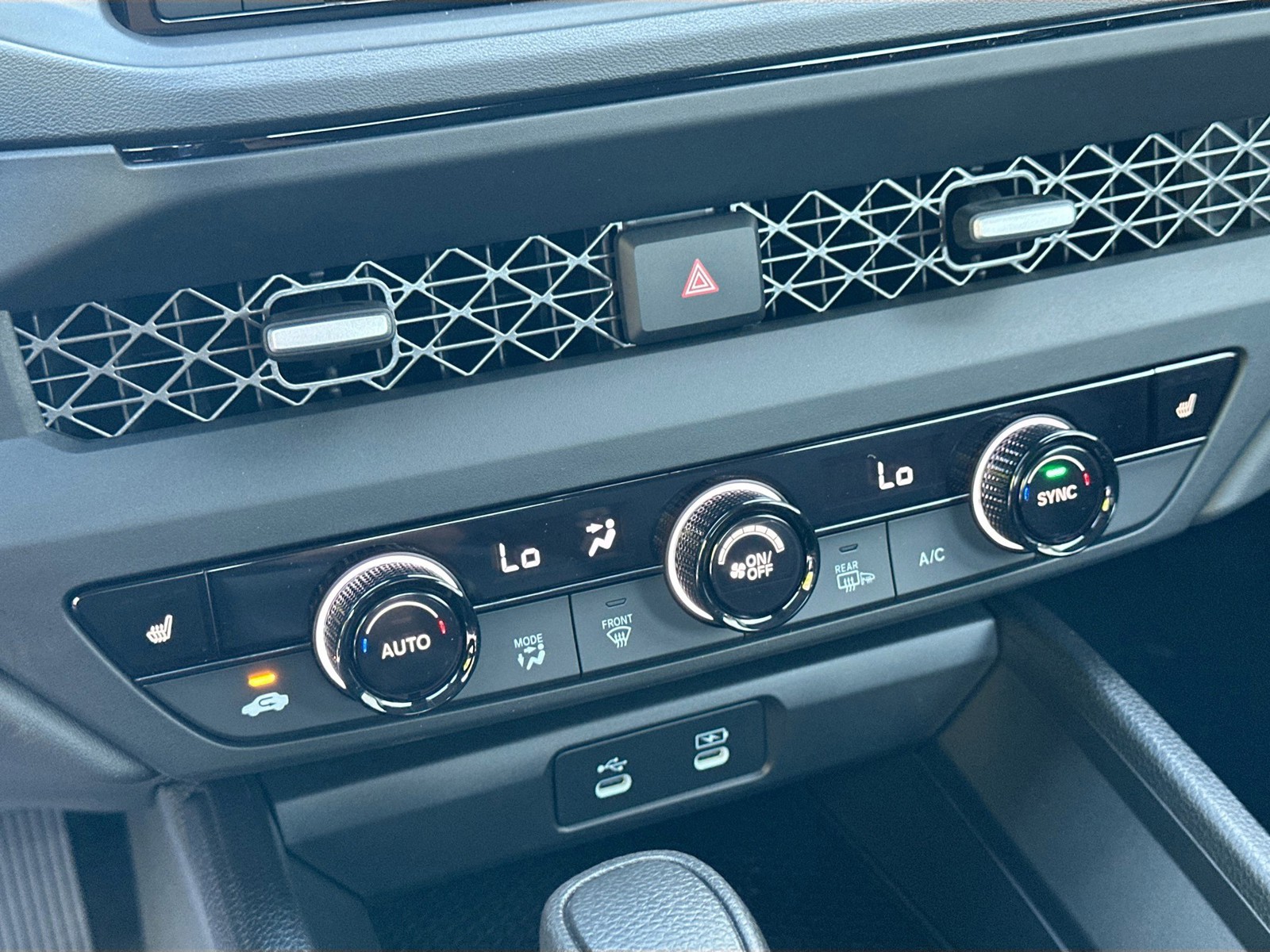 2025 Honda Accord Sedan - Photo 11