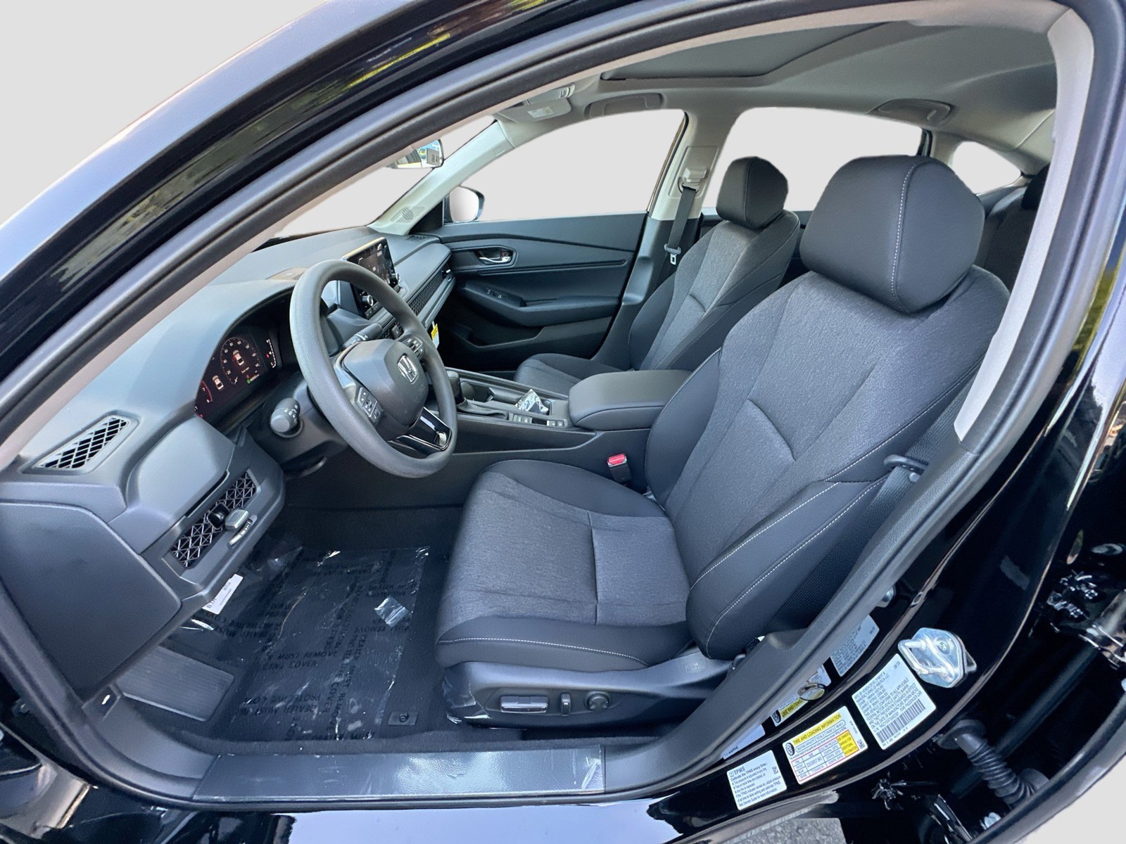 2025 Honda Accord Sedan - Photo 16