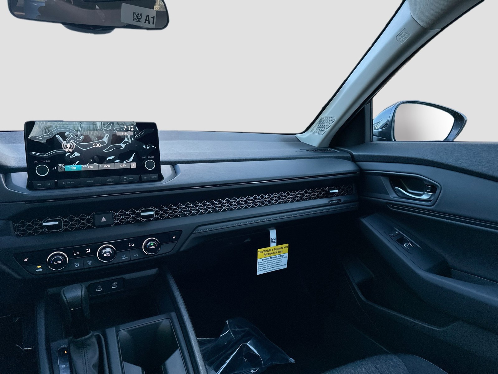 2025 Honda Accord Sedan - Photo 18