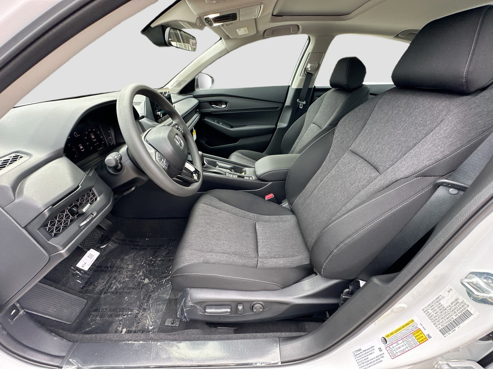 2025 Honda Accord Sedan - Photo 15