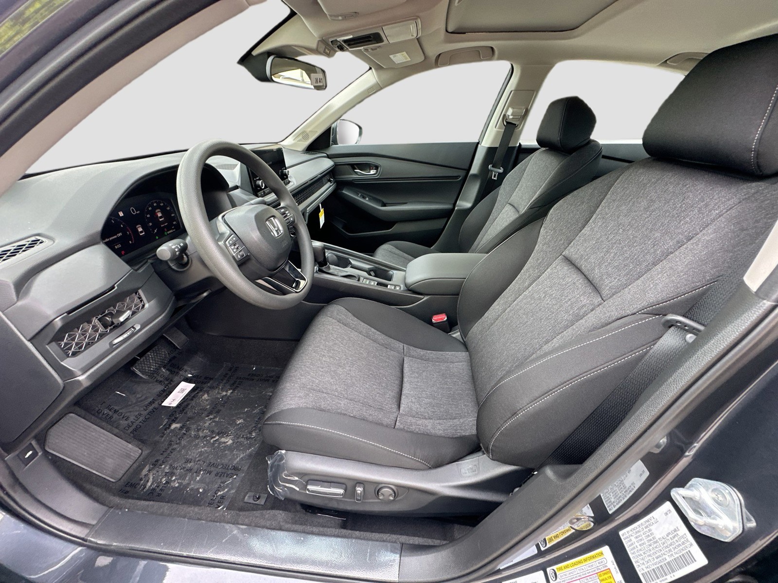 2025 Honda Accord Sedan - Photo 15